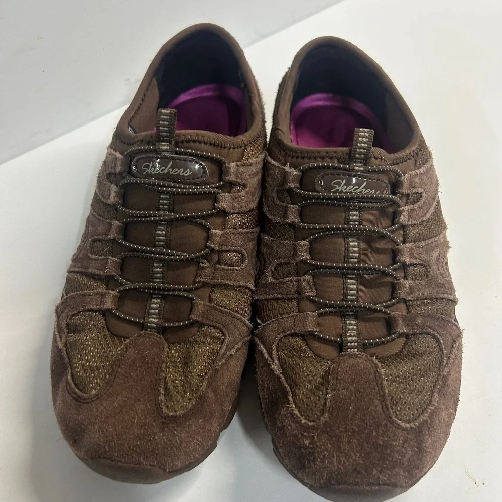 Skechers 48960 Bungee Lace Sneakers Brown Women Sz 7 Suede Slip On Walking Shoe